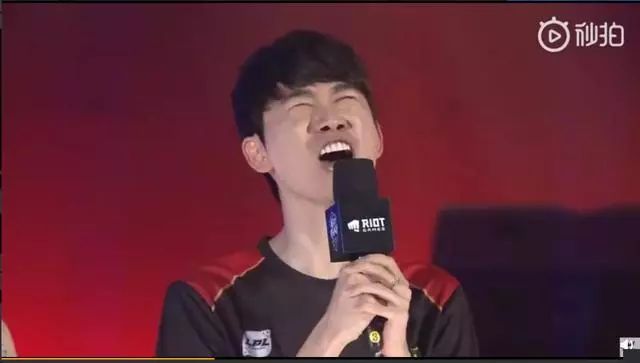 手与挑战 手与挑战