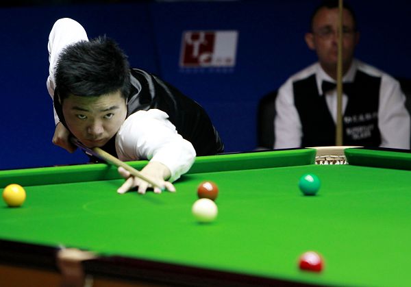 被对手轻松 被对手轻松